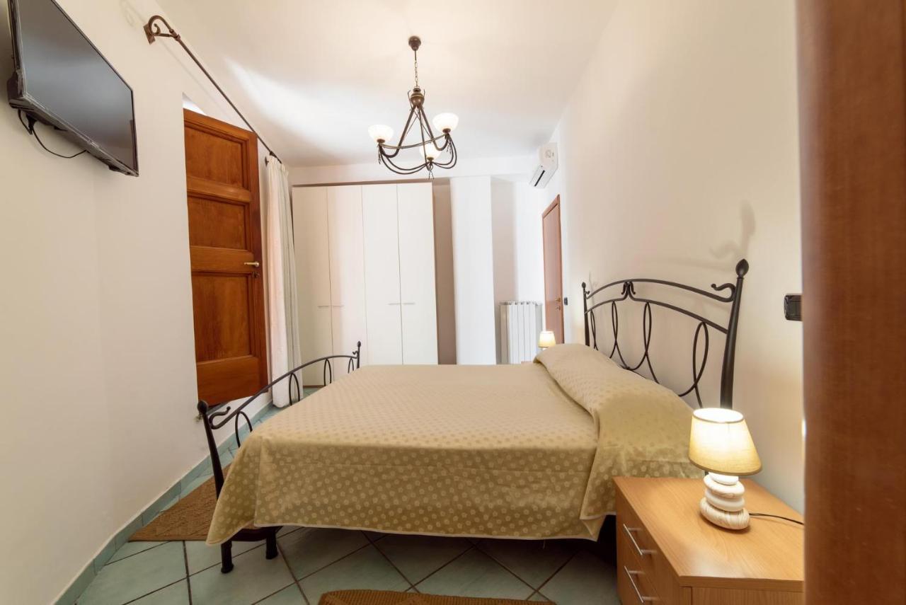 Olga'S Relais Aparthotel Massa Lubrense Eksteriør bilde